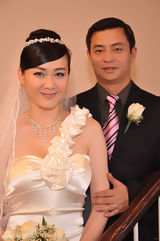 组图：李琳李大双恩爱婚纱照曝光 微博回应结婚事宜