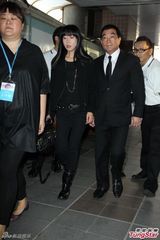 组图：陶喆父亲陶大伟追思会 马英九龙应台鞠躬悼念