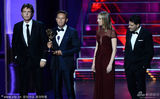 组图：艾美奖谢耳朵三获喜剧视帝 毒师获最佳