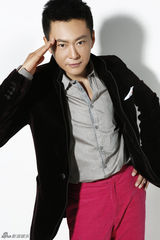 组图：王斑性格写真潇洒酷劲演绎都市魅力男