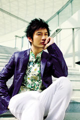 高清：黄晓明世博写真 志愿者宣传大使开城际PARTY