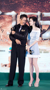 组图：《澳门风云》周润发暴瘦20公斤回归赌神