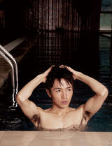 组图：型男组合Aone天下性感大片登杂志封面