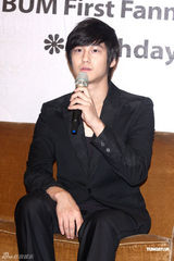 幻灯组图：韩版F4成员金范赴台湾举行粉丝见面会