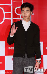 组图：李玹雨朱相昱等捧场《夜之女王》试映会