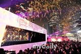 组图：少女时代宣传新专辑 五彩装俏丽清新