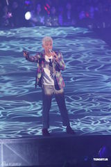 组图：郭富城个唱变型金刚舞台华丽震撼