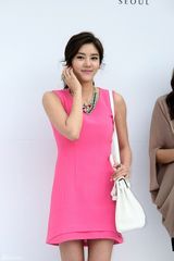 高清组图：金贤重李栋旭等出席郑俊河婚礼