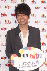 组图：张栋梁雅痞风帅气亮相 睽违两年再发专辑