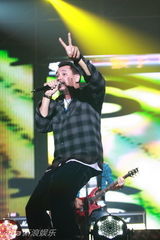 高清：热波音乐节第一天 猴子飞行员演出