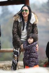 组图：《人生第一次》第二季温暖升级