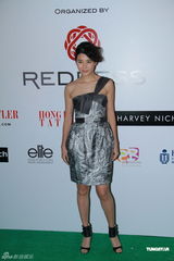 高清组图：蒙嘉慧怒对偷拍者 直言艺人很可怜 