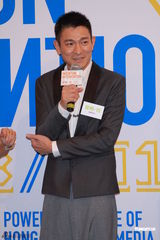 刘德华自曝电脑不存隐私 拒应拜佛求子传闻(图)