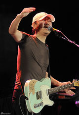 高清组图：崔健个唱演绎经典 用摇滚点燃歌迷激情