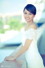 高清图：梁咏琪百张婚礼大片庆纸婚 重温幸福时刻