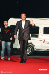 高清组图：《十月围城》台北首映 陈可辛全家走红毯