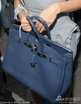 幻灯：伊娃戛纳短裙秀美背 红毯礼服获赞心情大好