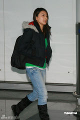 高清：郭晶晶抵港备战东亚运 面带微笑未理会传闻