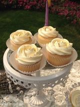 组图：何洁赫子铭大婚 婚礼现场可爱甜品