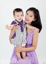 组图：刘涛私密温馨家庭照曝光 儿女双全秀幸福