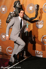 幻灯图：《无良杂牌军》获演员工会奖最佳群像演技