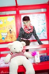 组图：《快男》海选“奇葩男”写真风格多样