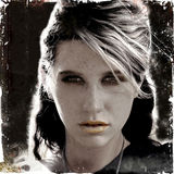 高清图：钱妞Ke$ha历年专辑封面欣赏