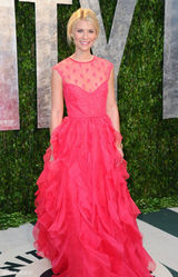 高清组图：奥斯卡派对克莱尔-丹妮斯玫红色礼服