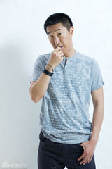 组图：林永健新好男人写真曝光 携手妻子甜蜜现身