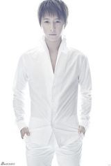 高清组图：韩庚新专辑造型照化身天使魔鬼