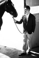 组图：冯绍峰连登三本杂志封面 为《画皮2》卖力宣传