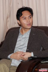 组图：张智霖否认购浅水湾豪宅