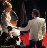 组图：《摩纳哥的格蕾丝》片场 基德曼白纱优雅