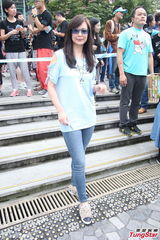 组图：谭咏麟想看霍汶希女儿 母亲节尽孝陪家人