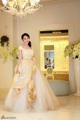 组图：《一克拉梦想》热拍 蒋梦婕婚纱照曝光