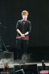 组图：五月天香港重生开唱 欲再创新经典