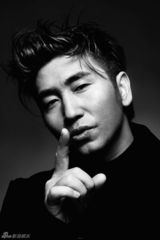 组图：沙宝亮走唱会海报尽显男人“魅火”