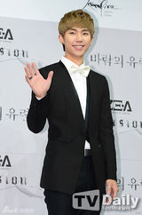 组图：帝国之子新专辑发布时隔2年整体回归