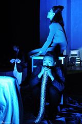 组图：孟京辉《臭虫》十三年后复活 摇滚游戏