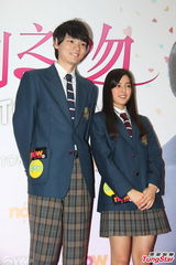 组图：古川雄辉与未来穗香宣传日剧 难忘接吻戏