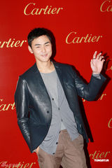 高清组图：刘嘉玲阮经天张智霖出席名店开幕派对