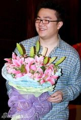 幻灯：《老牛家的战争》登陆北京 宋丹丹获儿子祝福