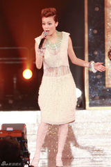 组图：香港唱片销量大奖 汪明荃郑少秋携手献唱