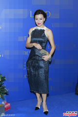 组图：李美凤享受现有生活 不考虑复出拍戏