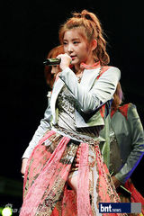 组图：4minute等出演第9届希望音乐会展