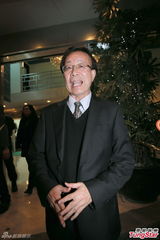 组图：邵逸夫私人丧礼特首到场 追思会未定期