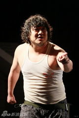 幻灯图：《冒险家》惹怒观众 陈明昊化解尴尬