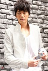 高清组图：信为五月北京个唱预热 公开华丽服装