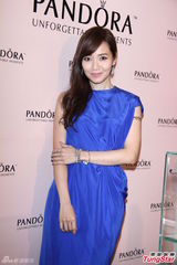 组图：侯佩岑自曝积极造人房事频率变高