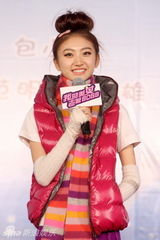 幻灯图集：《美女老板》关机 何润东受景甜“虐待”